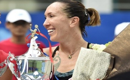 Jelena Jankovic20150927102116_l